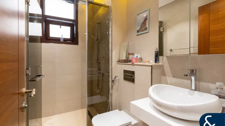 Вилла с 4 спальнями в  Jumeirah Park Homes, Jumeirah Park, Дубай, ОАЭ №1369 № 19