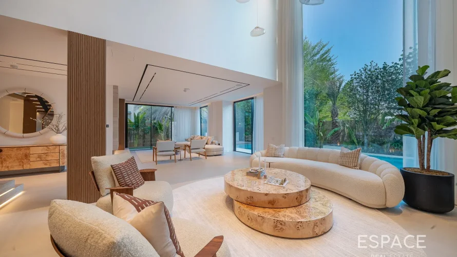 Вилла с 5 спальнями в  Jumeirah Islands, Дубай, ОАЭ №1026 № 16