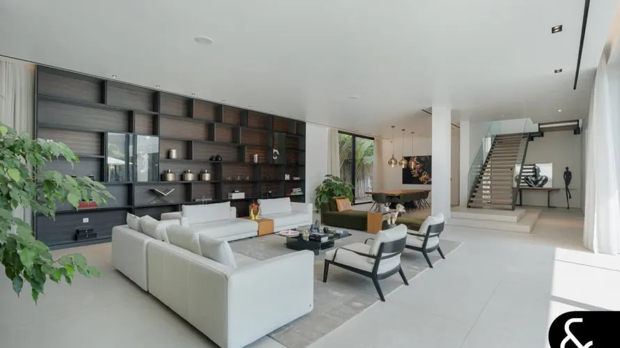 Вилла с 5 спальнями в  Pearl Jumeirah, Джумейра, Дубай, ОАЭ №1307