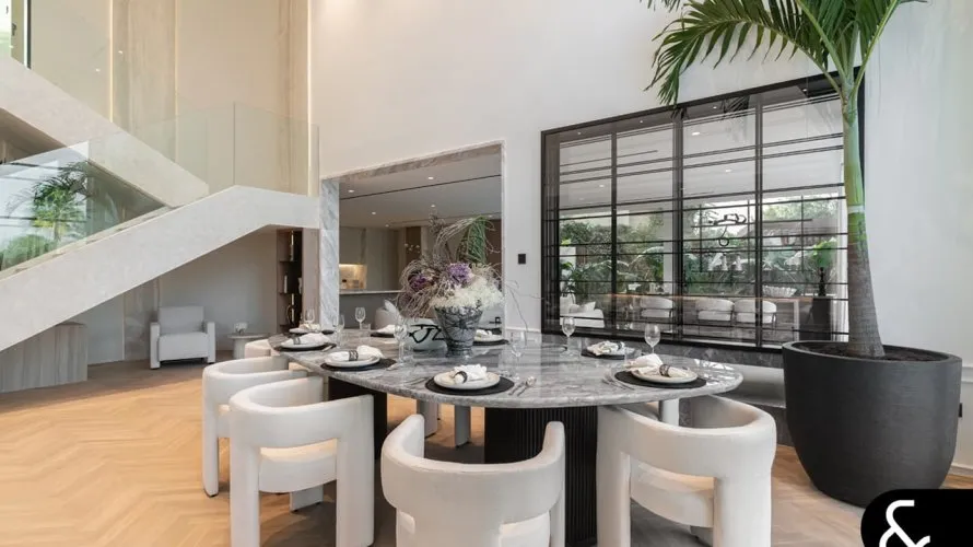 Вилла с 5 спальнями в  Jumeirah Islands, Дубай, ОАЭ №1541 № 3