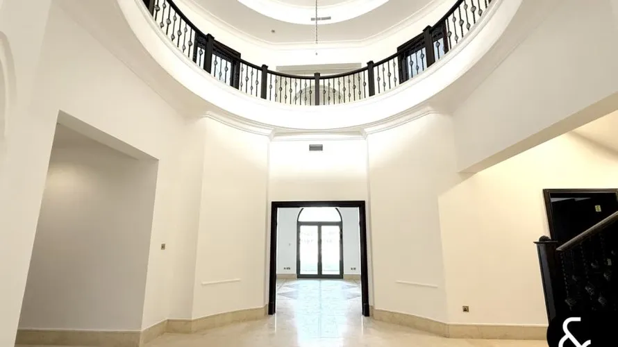 Вилла с 6 спальнями в  Signature Villas, Пальма Джумейра, Дубай, ОАЭ №1303 № 16