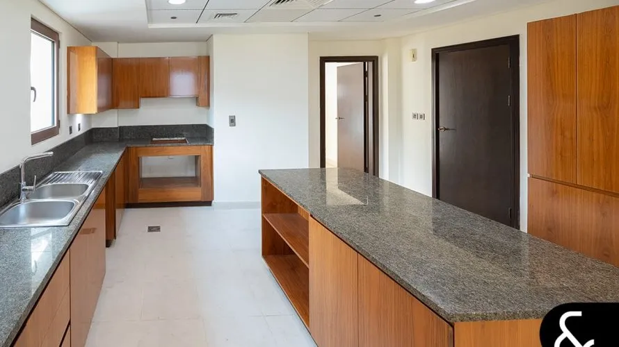 Вилла с 5 спальнями в  Kingdom of Sheba, Пальма Джумейра, Дубай, ОАЭ №1313 № 15