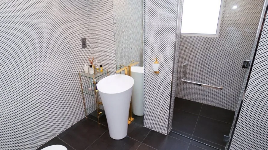 Вилла с 7 спальнями в  Emirates Hills, Дубай, ОАЭ №207 № 24