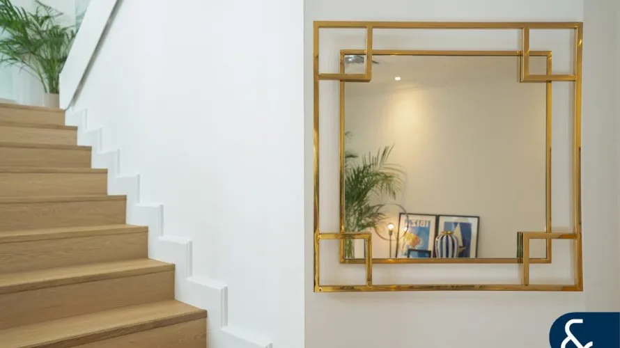 Вилла с 4 спальнями в  Jumeirah Islands, Дубай, ОАЭ №1620 № 8