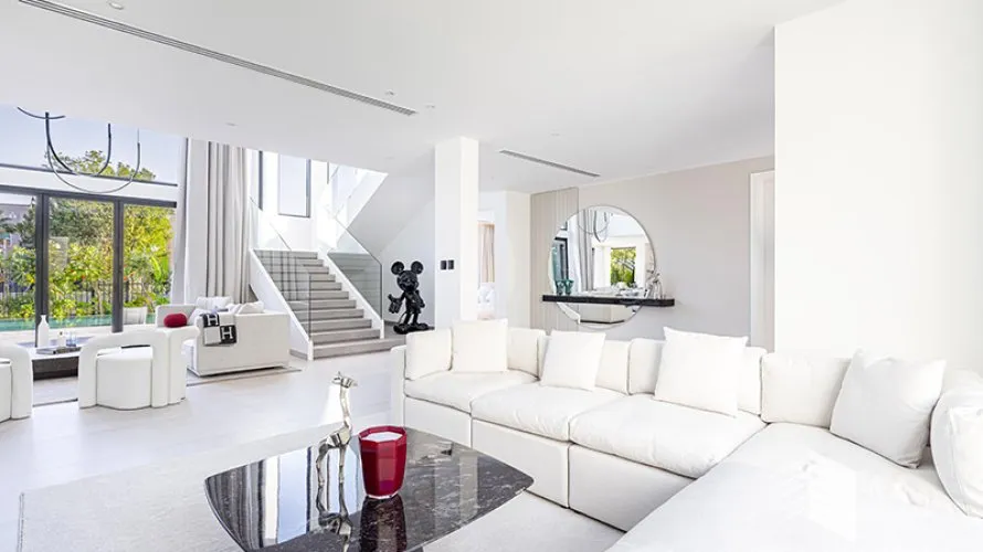 Вилла с 4 спальнями в  Jumeirah Islands, Дубай, ОАЭ №323 № 16