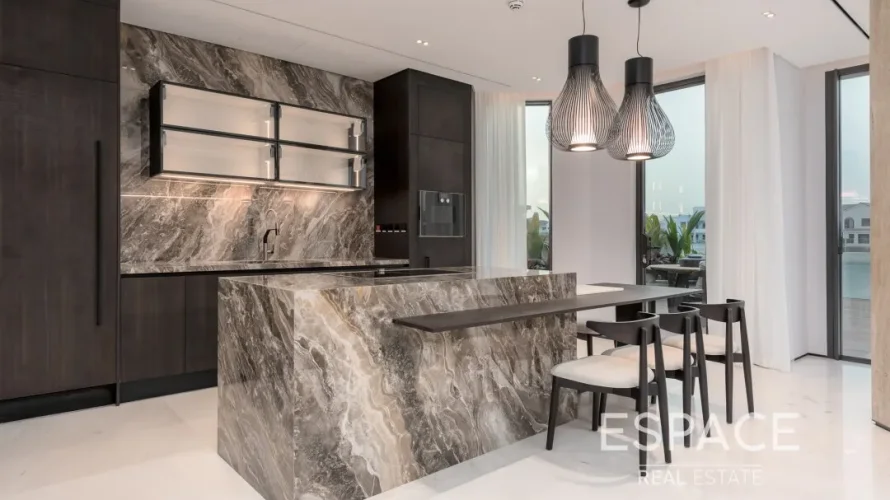 Вилла с 5 спальнями в  Пальма Джумейра, Дубай, ОАЭ №1057 № 5