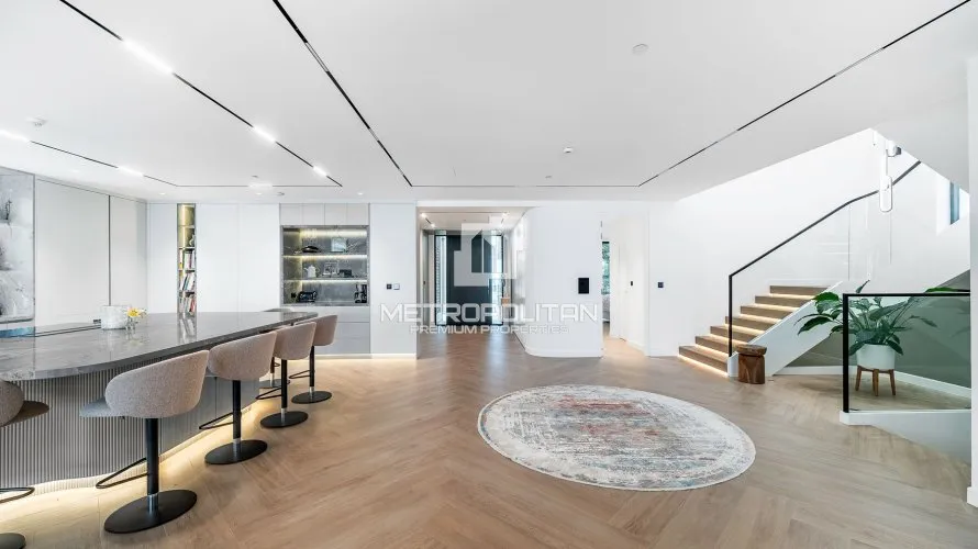 Вилла с 5 спальнями в  Пальма Джумейра, Дубай, ОАЭ №1240 № 9