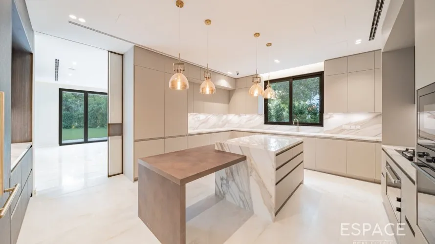 Вилла с 5 спальнями в  Jumeirah Islands, Дубай, ОАЭ №1195 № 5