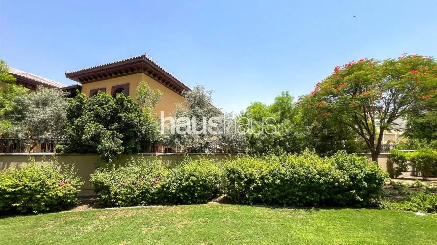 Вилла с 6 спальнями в  The Villa, Дубай, ОАЭ №766 № 12