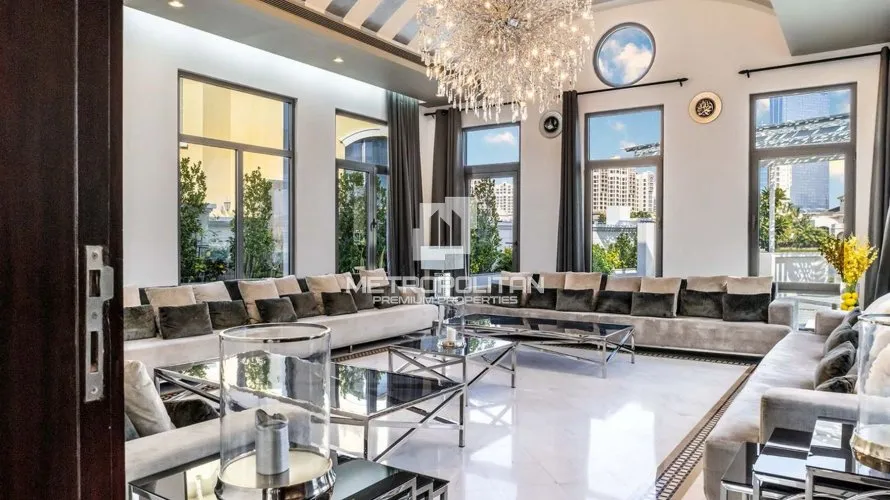 Вилла с 6 спальнями в  Signature Villas, Пальма Джумейра, Дубай, ОАЭ №1243 № 9