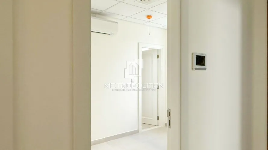 Вилла с 5 спальнями в  District One, Мохаммед Бин Рашид Сити, Дубай, ОАЭ №1273 № 3