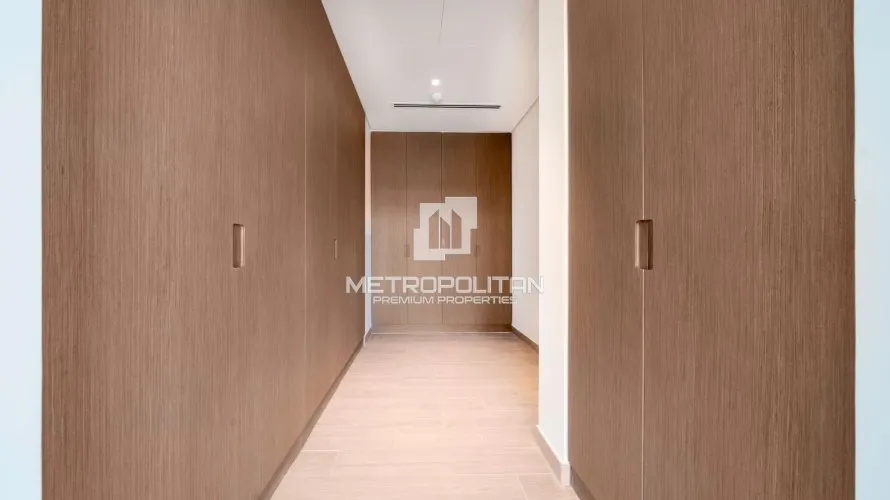 Вилла с 5 спальнями в  District One, Мохаммед Бин Рашид Сити, Дубай, ОАЭ №1244 № 8