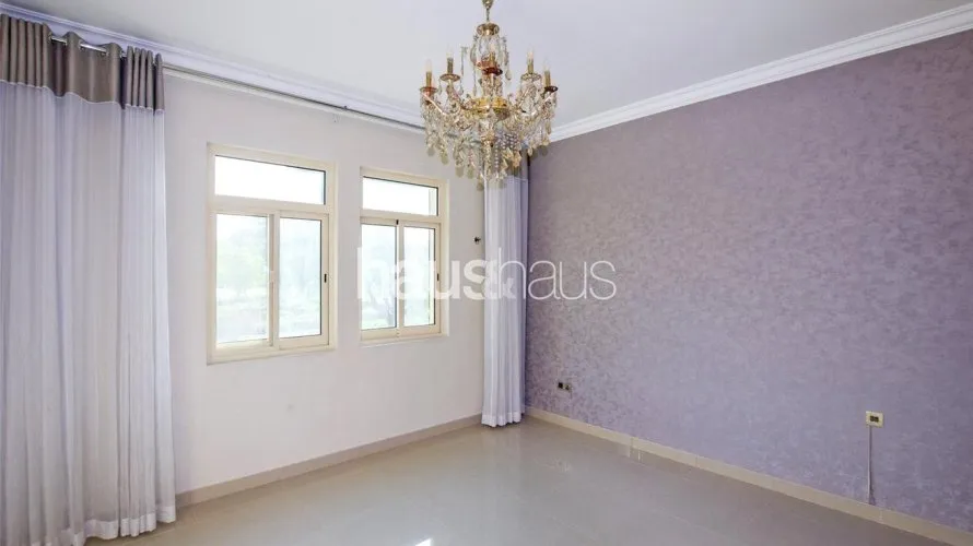 Вилла с 4 спальнями в  Jumeirah Islands, Дубай, ОАЭ №831 № 11