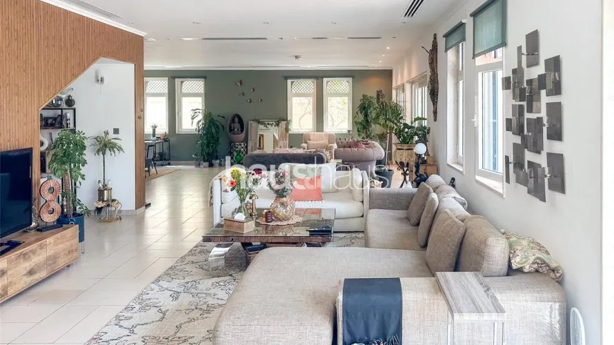 Вилла с 5 спальнями в Jumeirah Park, Дубай, ОАЭ №2623 № 6