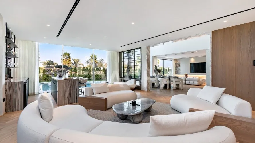 Вилла с 4 спальнями в Jumeirah Islands, Дубай, ОАЭ №2393 № 10