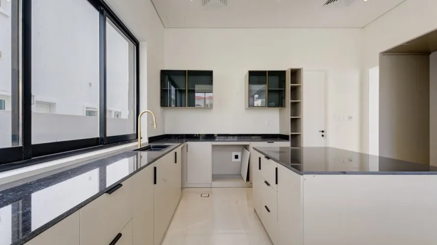 Вилла с 6 спальнями в  Jumeirah Park, Дубай, ОАЭ №2252 № 17