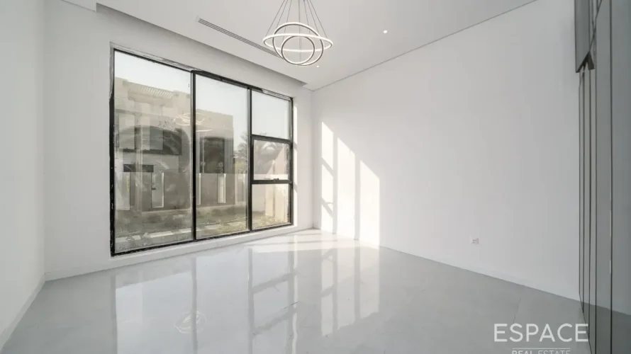 Вилла с 6 спальнями в Jumeirah Park, Дубай, ОАЭ №3009 № 10