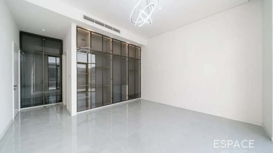 Вилла с 6 спальнями в Jumeirah Park, Дубай, ОАЭ №3009 № 7