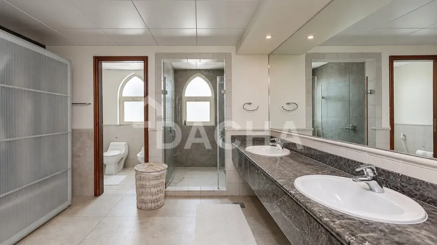 Вилла с 4 спальнями в Jumeirah Islands, Дубай, ОАЭ №3849 № 7