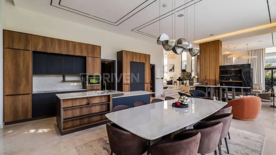 Вилла с 5 спальнями в Jumeirah Park, Дубай, ОАЭ №3591 № 17