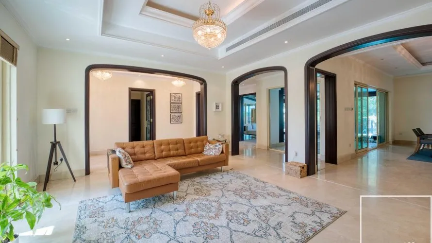 Вилла с 5 спальнями в Jumeirah Islands, Дубай, ОАЭ №3580 № 15