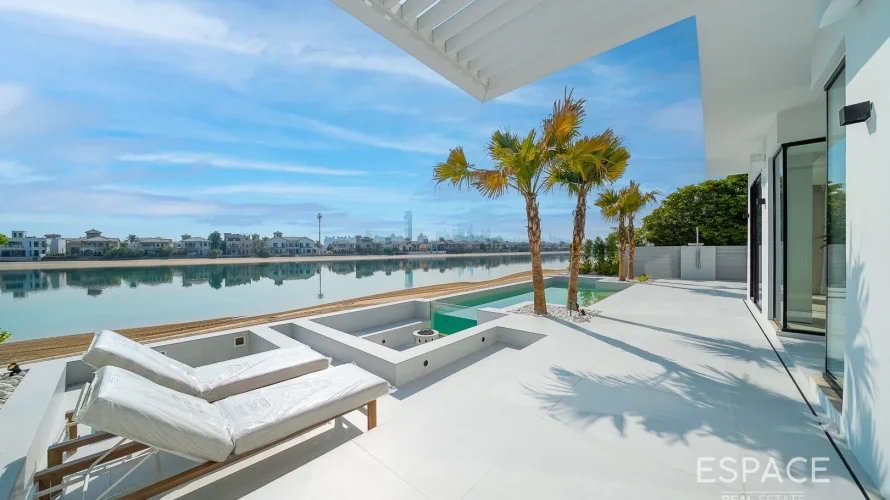 4 bedrooms villa for sale , Palm Jumeirah, Dubai, UAE No. 1018 № 13