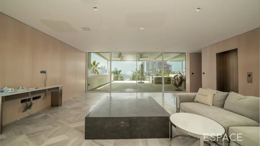 5 bedrooms villa for sale , Palm Jumeirah, Dubai, UAE No. 1031 № 12