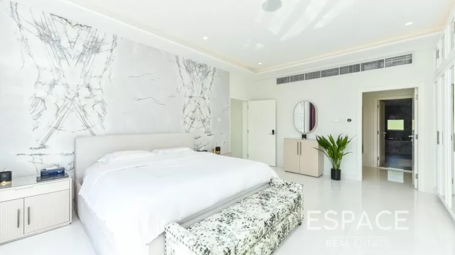 4 bedrooms villa for sale , Jumeirah Islands, Dubai, UAE No. 1045 № 8