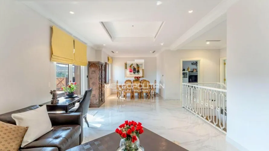 3 bedrooms villa for sale , Palm Jumeirah, Dubai, UAE No. 663 № 7