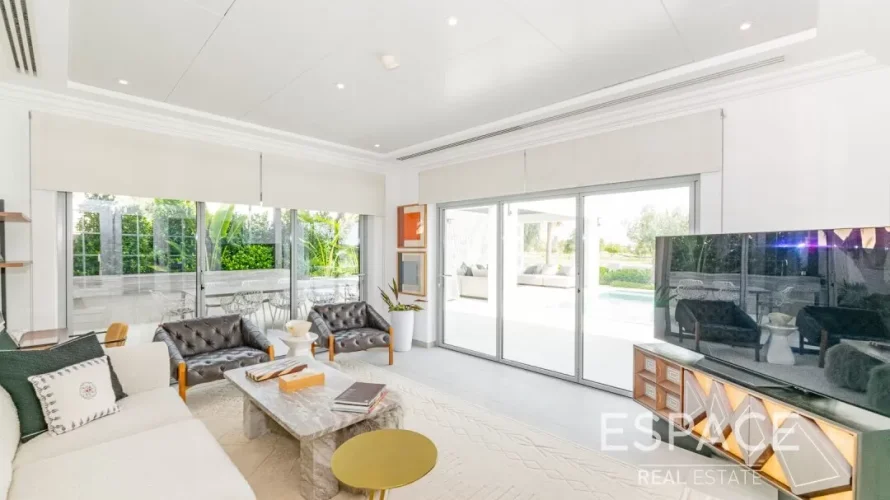 5 bedrooms villa for sale , Jumeirah Golf Estates, Dubai, UAE No. 1033 № 5