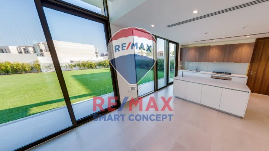 5 bedrooms villa for sale , Abu Dhabi, UAE No. 617 № 2