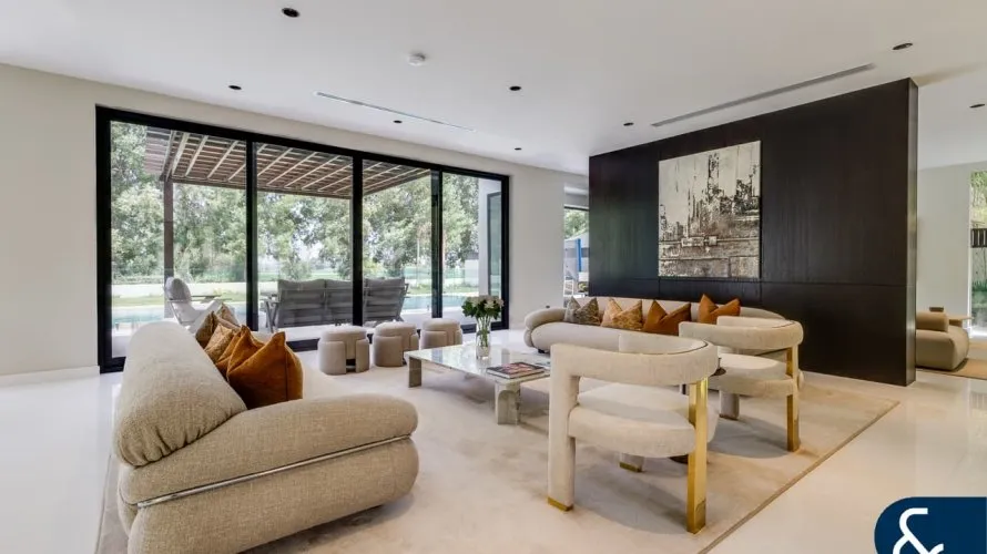 6 bedrooms villa for sale , The Lakes, Dubai, UAE No. 1371 № 2