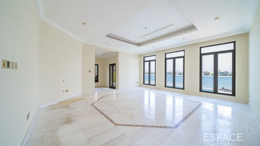 6 bedrooms villa for sale , Palm Jumeirah, Dubai, UAE No. 1044 № 11