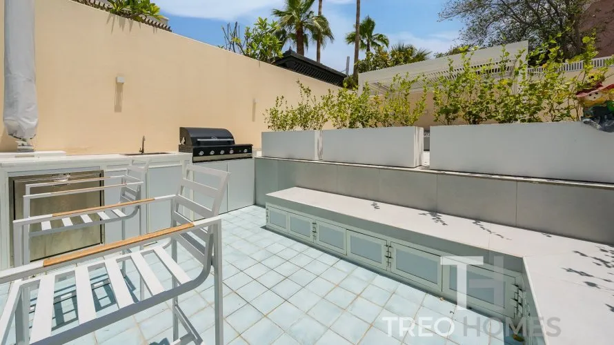 6 bedrooms villa for sale , Arabian Ranches, Dubai, UAE No. 687 № 25