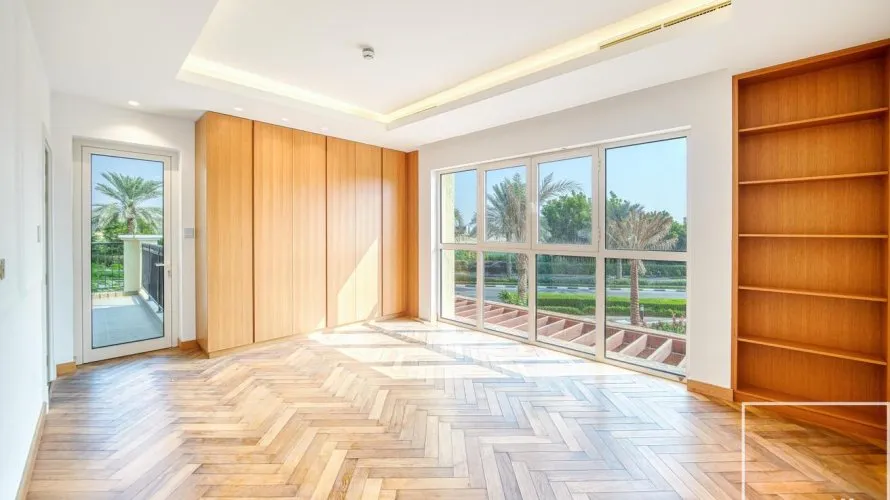 7 bedrooms villa for sale , Jumeirah Golf Estates, Dubai, UAE No. 1075 № 18