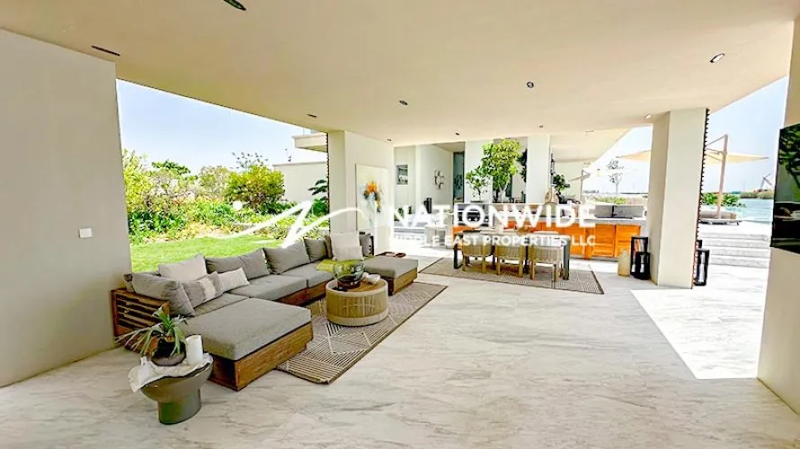 7 bedrooms villa for sale , Abu Dhabi, UAE No. 683 № 11