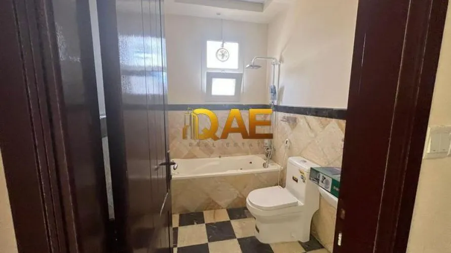 4 bedrooms villa for sale , Mirdif, Dubai, UAE No. 403 № 10