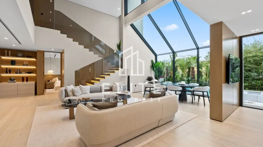 5 bedrooms villa for sale , Dubai, UAE No. 1506 № 6