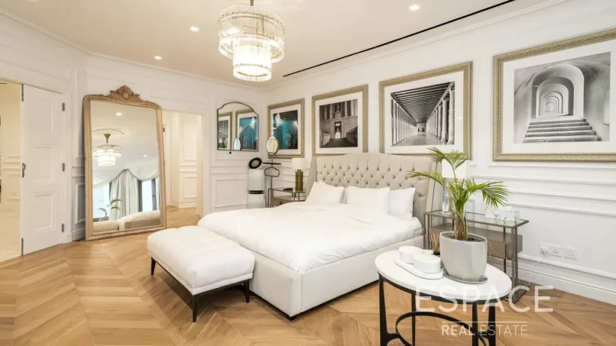 4 bedrooms villa for sale , Palm Jumeirah, Dubai, UAE No. 1050 № 17