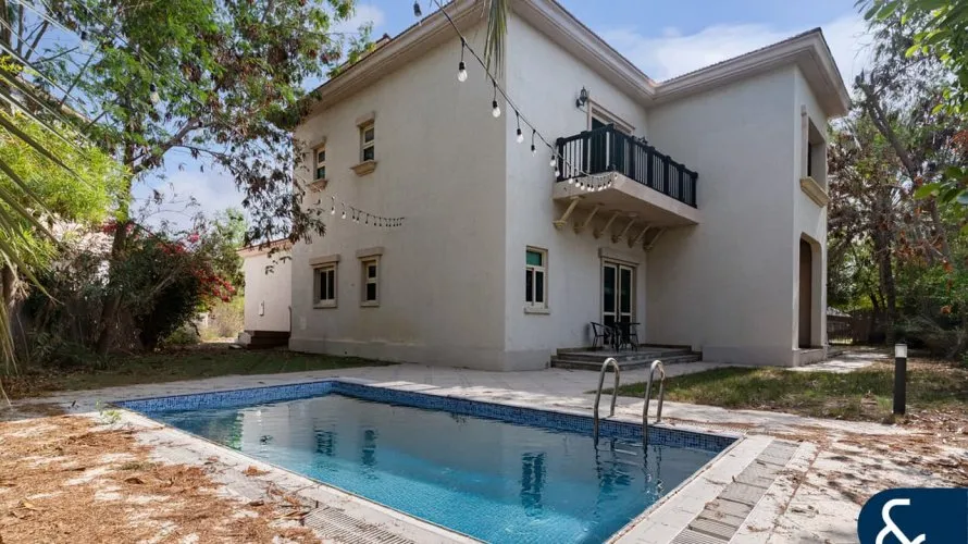 4 bedrooms villa for sale , Jumeirah Islands, Dubai, UAE No. 1608