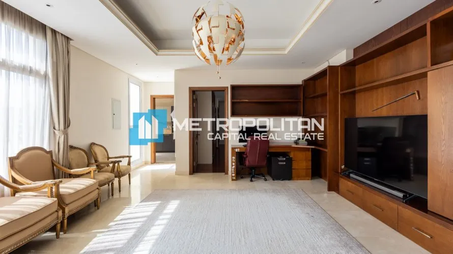 7 bedrooms villa for sale , Khalifa City, Abu Dhabi, UAE No. 1341 № 7