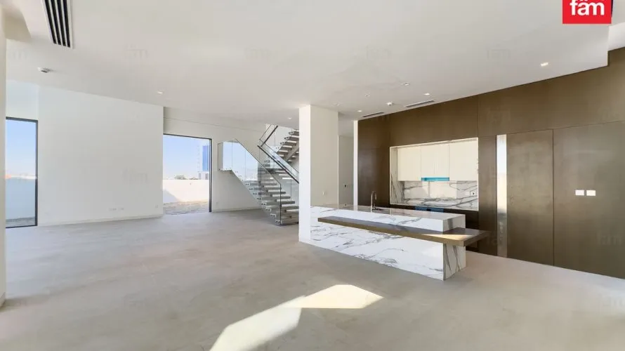 5 bedrooms villa for sale , Dubai, UAE No. 1137 № 7