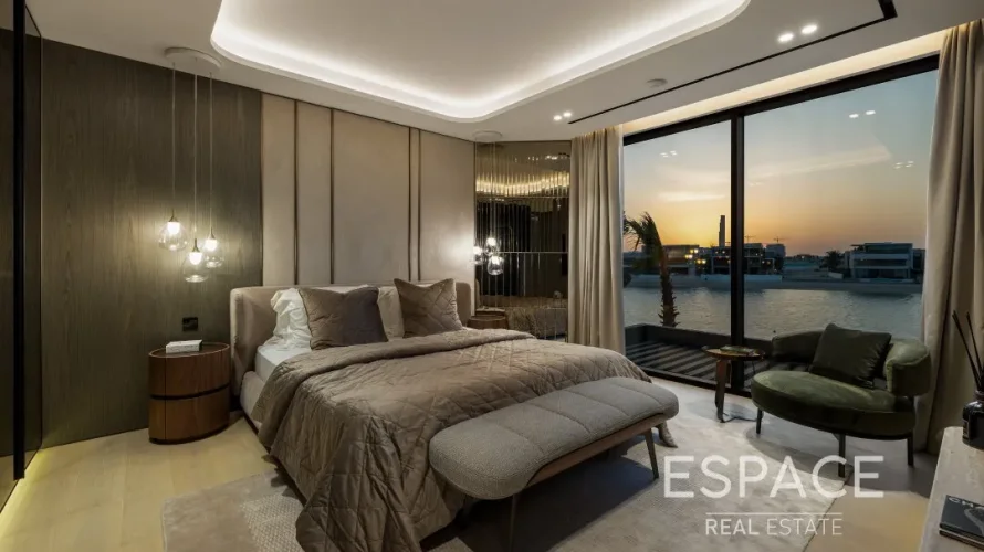 6 bedrooms villa for sale , Palm Jumeirah, Dubai, UAE No. 1056 № 8