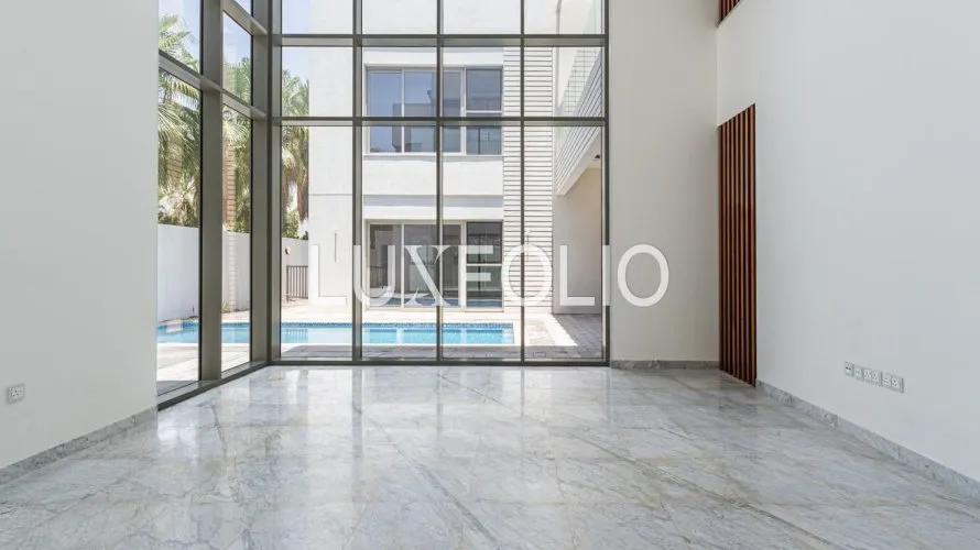 5 bedrooms villa for sale , District One, Mohammed Bin Rashid City, Dubai, UAE No. 841 № 1