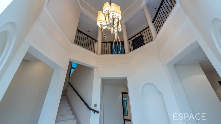 4 bedrooms villa for sale , Palm Jumeirah, Dubai, UAE No. 1019 № 6