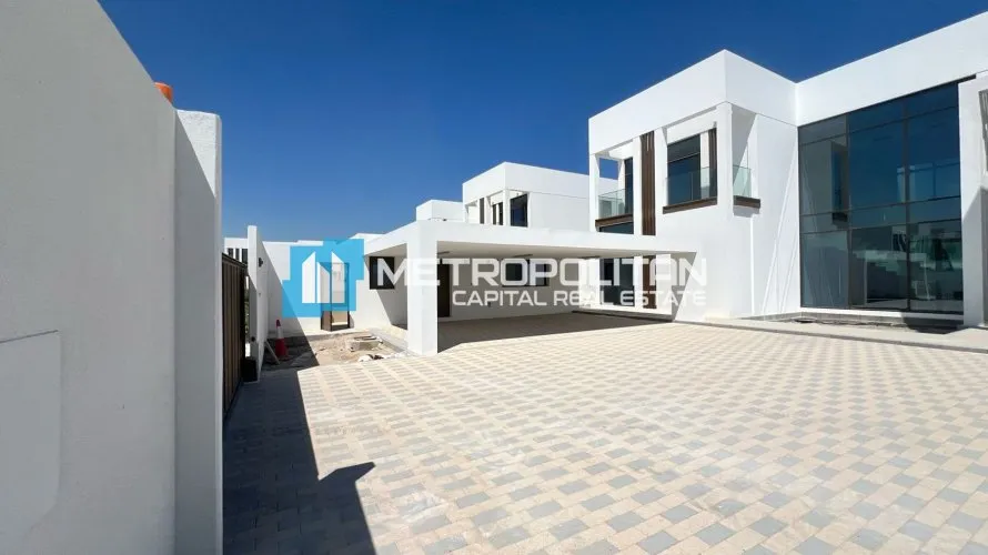 5 bedrooms villa for sale , Abu Dhabi, UAE No. 1385 № 24