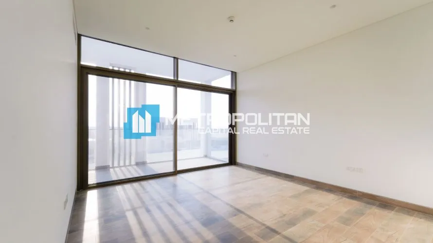 5 bedrooms villa for sale , Abu Dhabi, UAE No. 1659 № 9