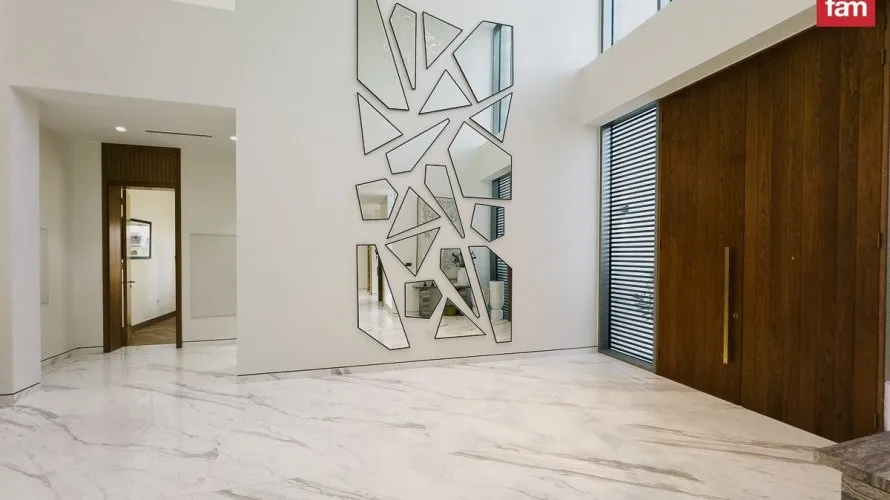 7 bedrooms villa for sale , Dubai, UAE No. 1556 № 23