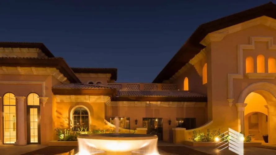 6 bedrooms villa for sale , Jumeirah Golf Estates, Dubai, UAE No. 302 № 13