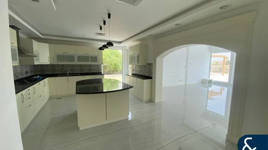 5 bedrooms villa for sale , Arabian Ranches, Dubai, UAE No. 1367 № 10